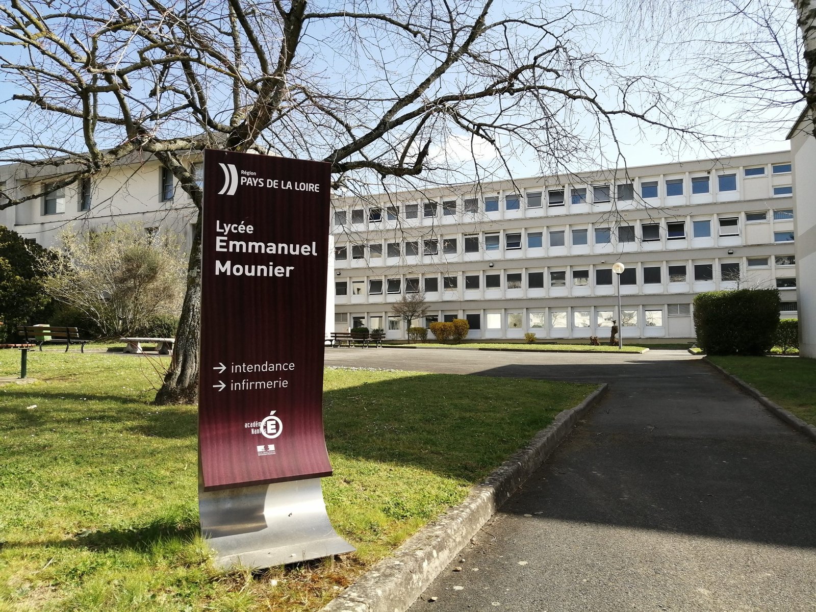 LycÃ©e Emmanuel Mounier, Angers, France